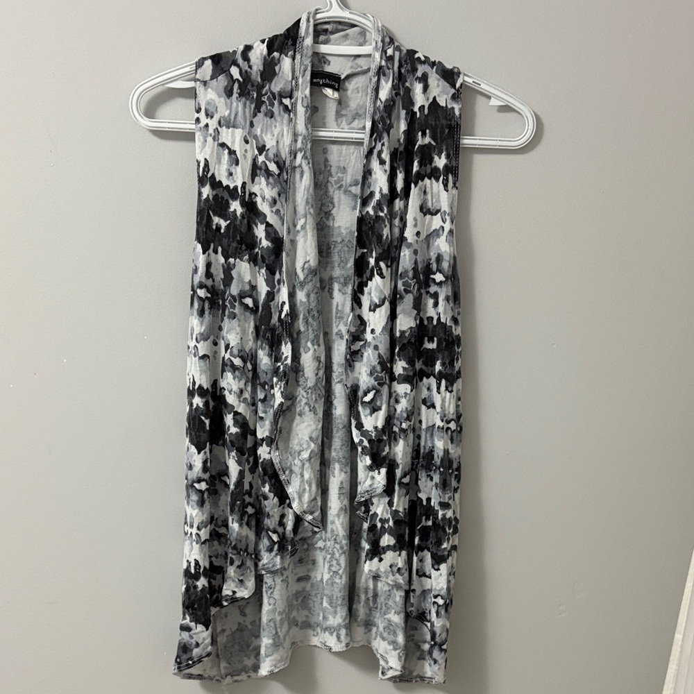 Monochrome Sleeveless Women's Tunic